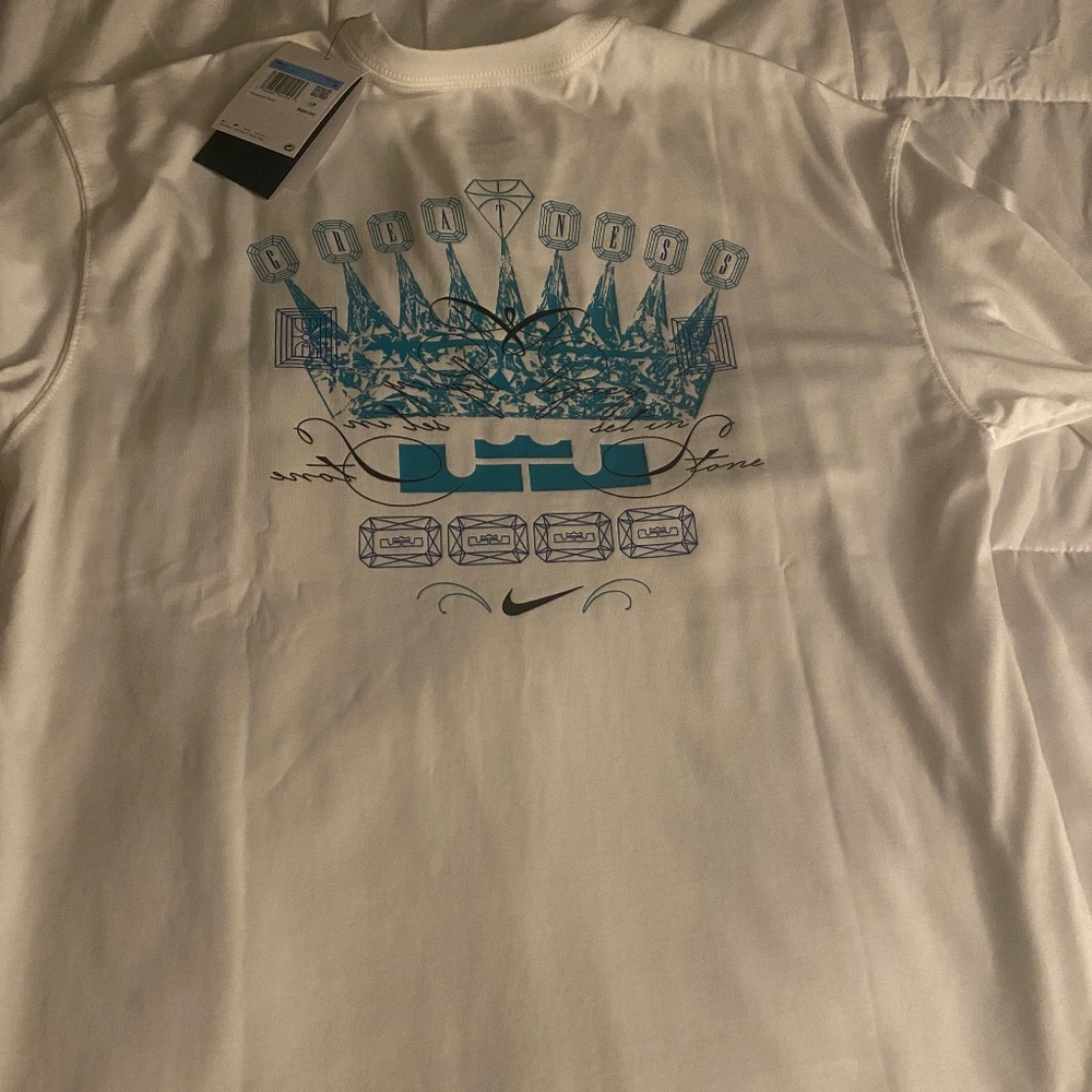 Nike Lebron Tee